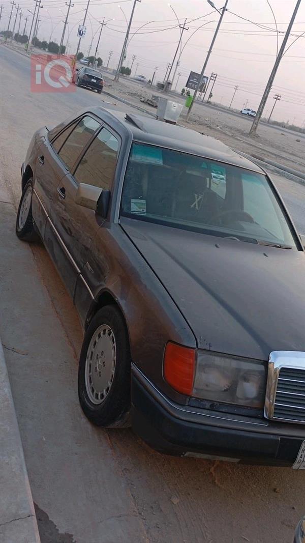 Mercedes-Benz E-Class 1993 for sale in Iraq - Al Qurnah